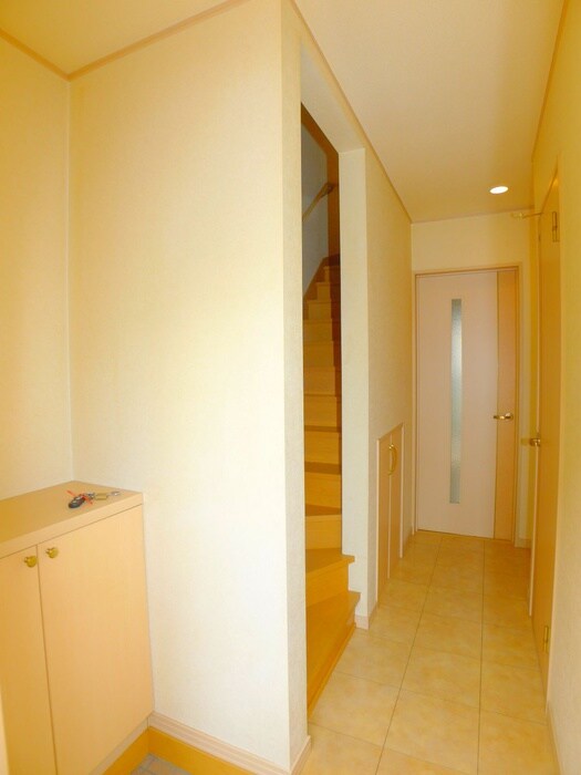 物件内観写真15　(廊下)