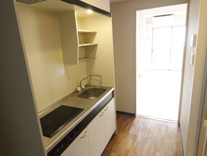 物件内観写真14　(廊下)