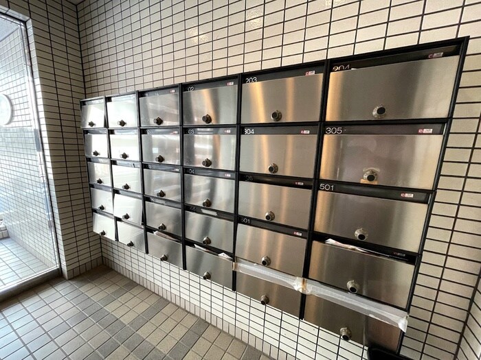 物件外観写真4　(建物設備)