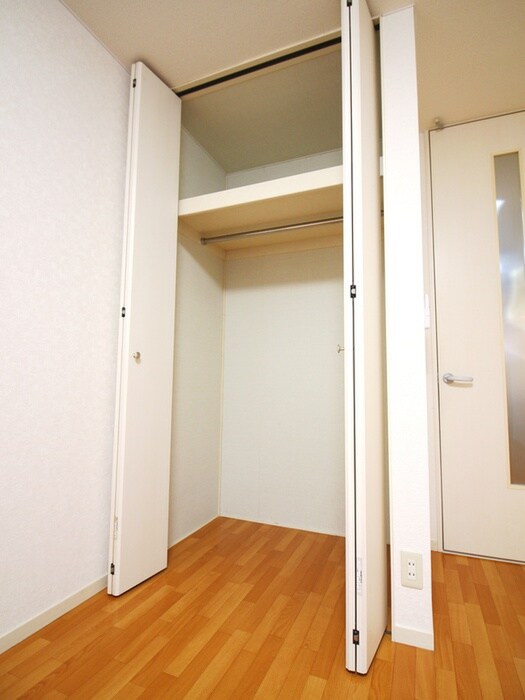 物件内観写真21　(収納)