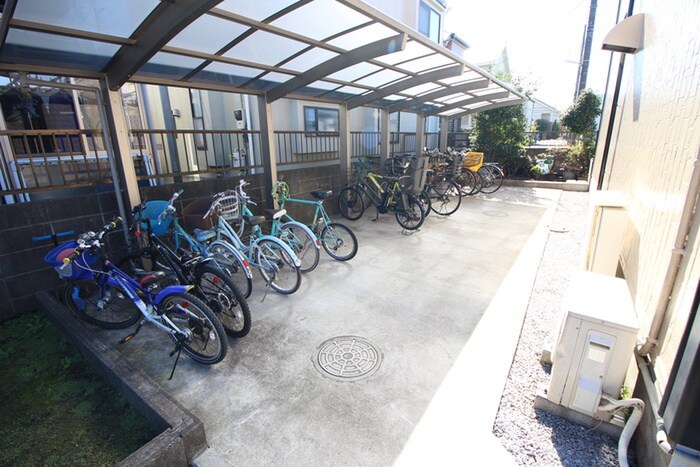 ソシア神代の駐輪場