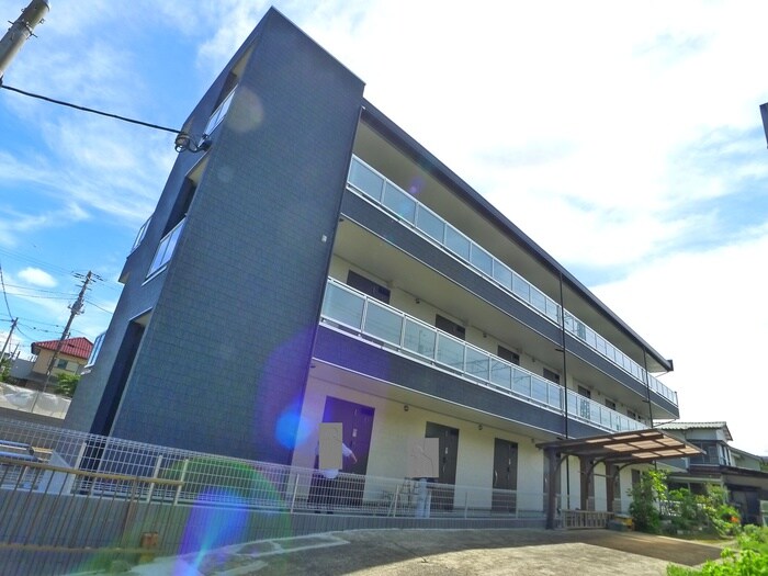 物件外観写真3　(外観写真)