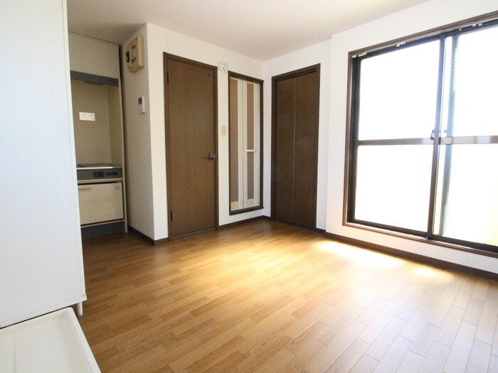 物件内観写真10　(居室)