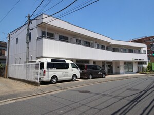 フレンズナカヤマ外観写真