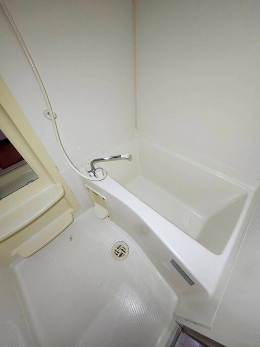 物件内観写真10　(バス／シャワールーム等)