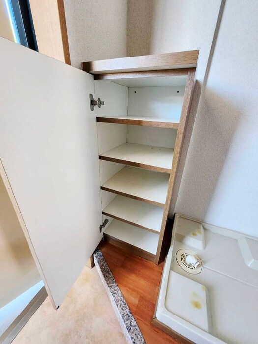 物件内観写真14　(靴箱)