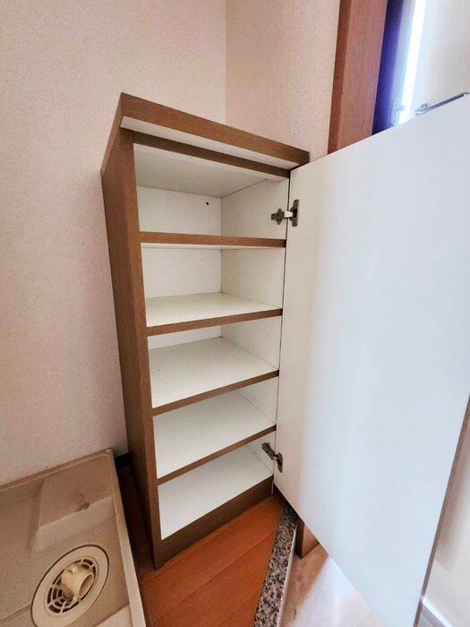 物件内観写真15　(靴箱)
