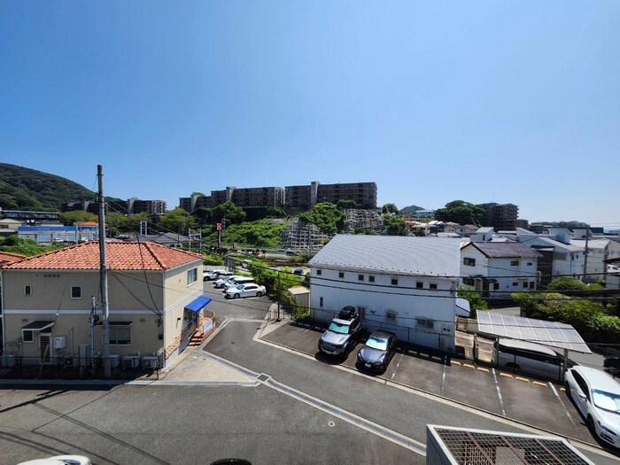 物件内観写真22　(室内からの展望)