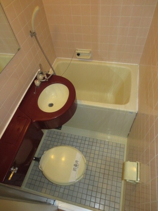 物件内観写真12　(バス／シャワールーム等)