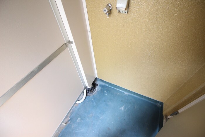 物件内観写真14　(洗濯機置場)