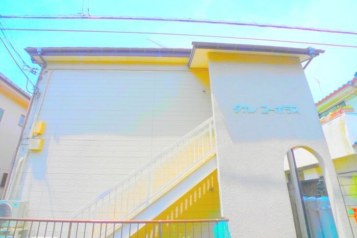 物件外観写真4　(エントランス部分)