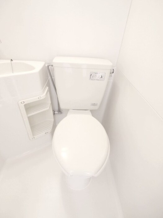 物件内観写真14　(トイレ)