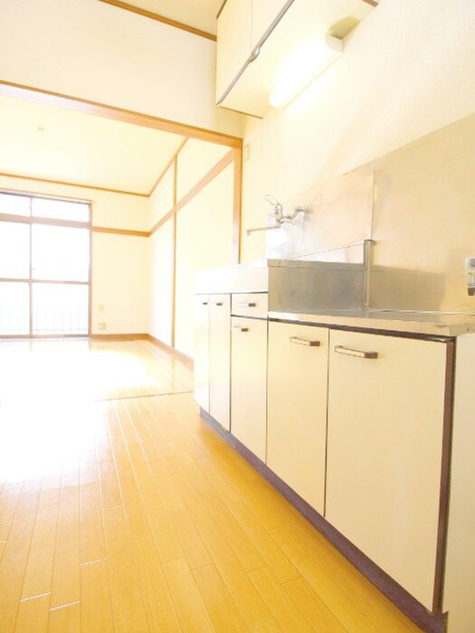 物件内観写真17　(廊下)