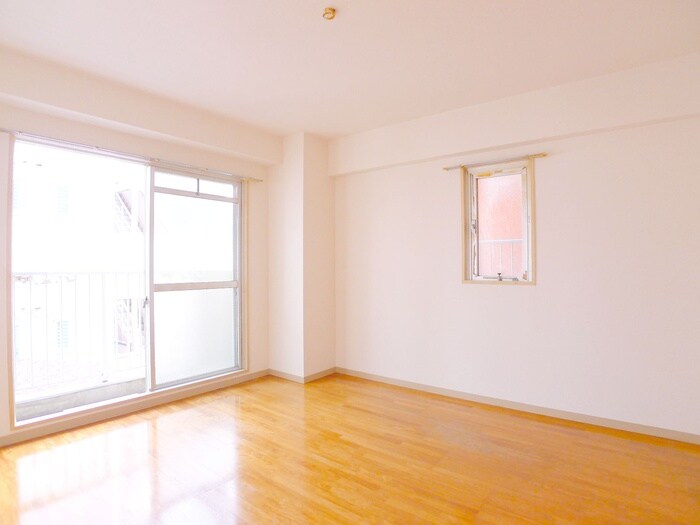 物件内観写真9　(ベランダ・バルコニー)