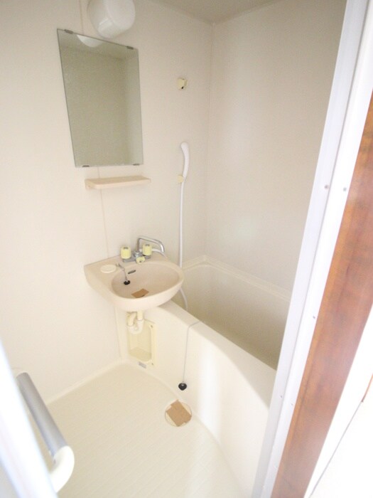 物件内観写真13　(バス／シャワールーム等)