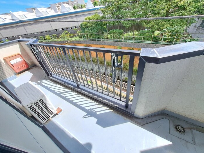 物件内観写真16　(ベランダ・バルコニー)