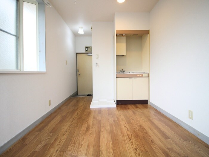 物件内観写真8　(居室)