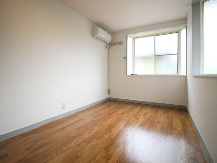 物件内観写真10　(内観写真)