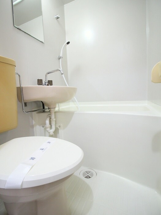 物件内観写真12　(バス／シャワールーム等)