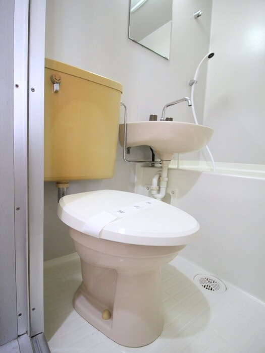 物件内観写真16　(トイレ)