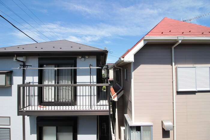 物件内観写真18　(室内からの展望)