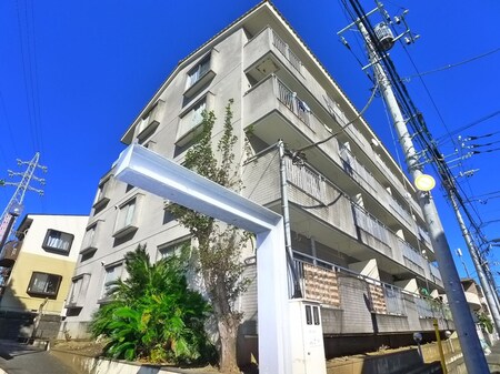 ガーデンヒルズ外観写真