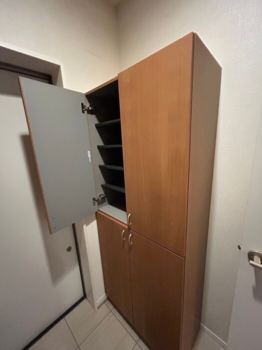 物件内観写真15　(靴箱)