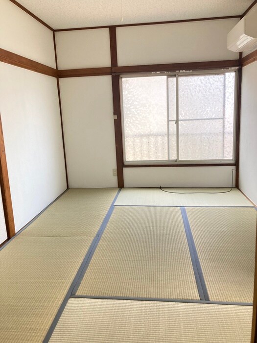 物件内観写真9　(居室)