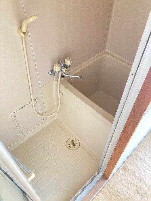 物件内観写真13　(バス／シャワールーム等)