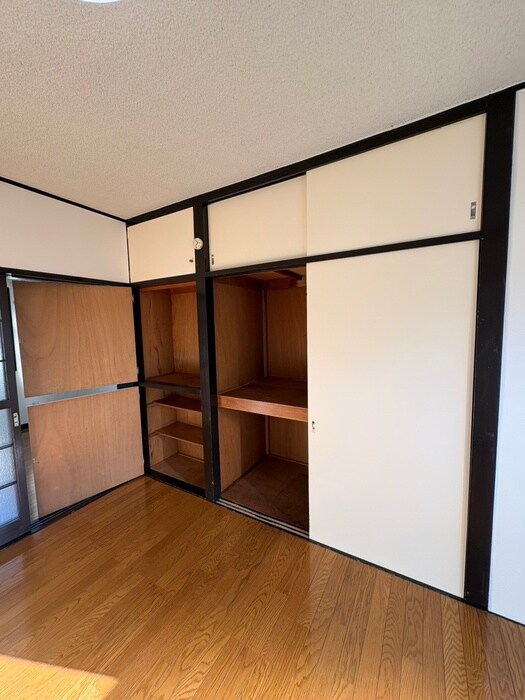 物件内観写真11　(収納)