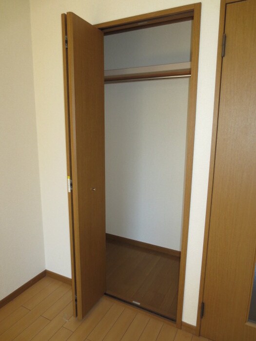 物件内観写真11　(収納)