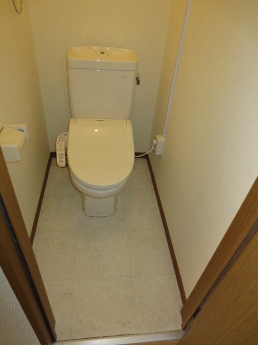 物件内観写真18　(トイレ)