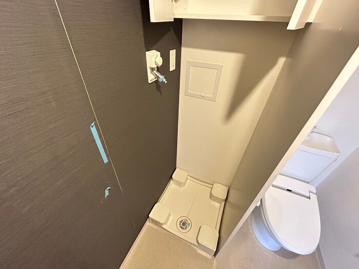 物件内観写真11　(洗濯機置場)