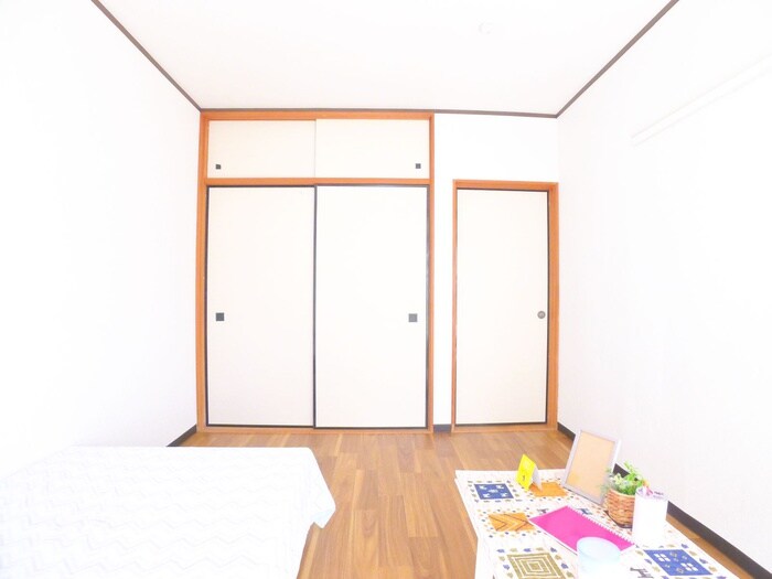 物件内観写真7　(居室)