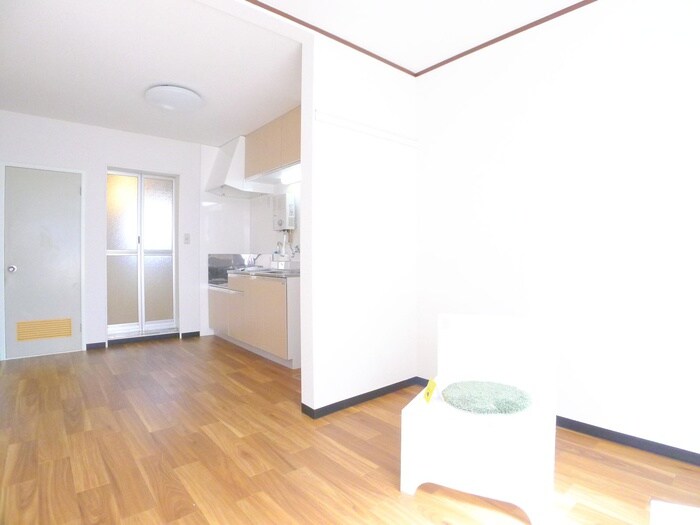 物件内観写真17　(居室)