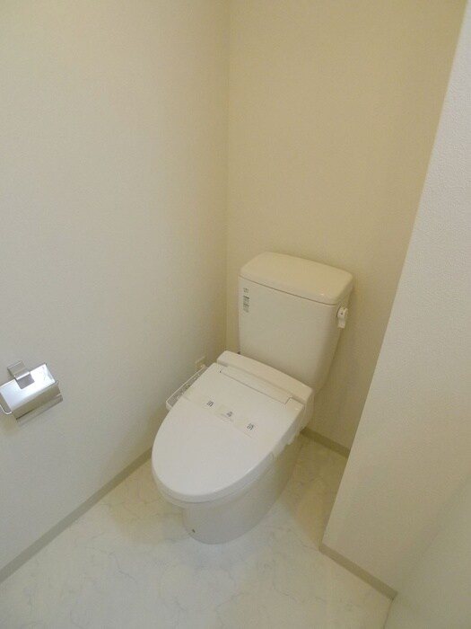 物件内観写真17　(トイレ)