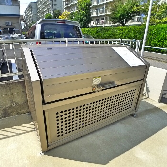 物件外観写真6　(建物設備)