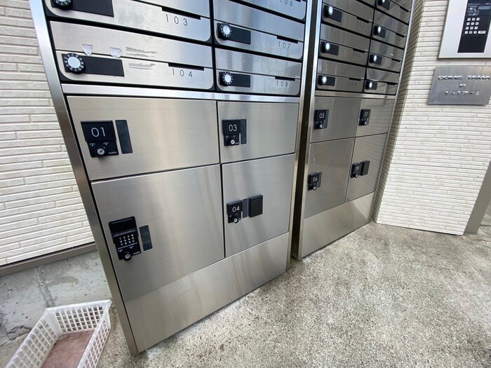 物件外観写真4　(建物設備)