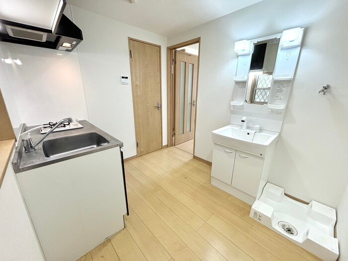 物件内観写真17　(内観写真)