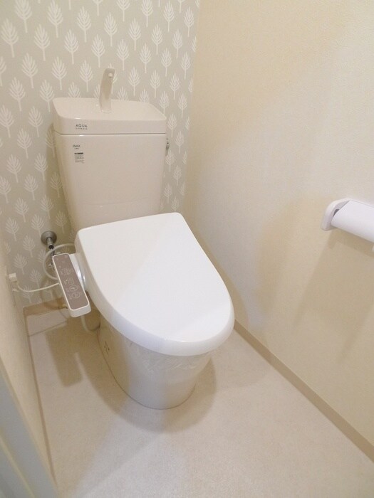 物件内観写真13　(トイレ)