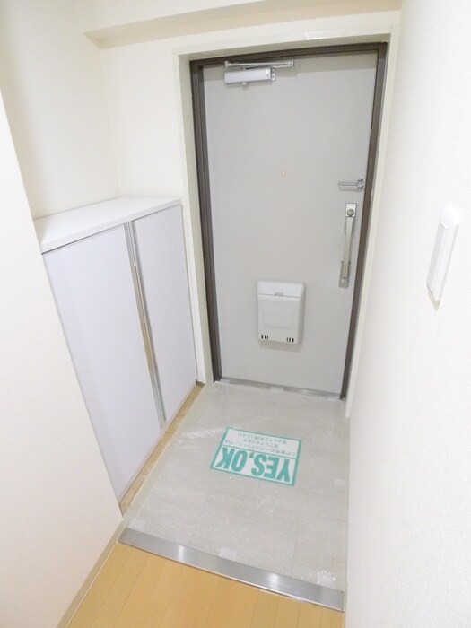 物件内観写真15　(靴箱)