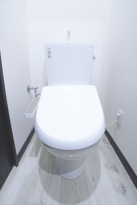 物件内観写真14　(トイレ)