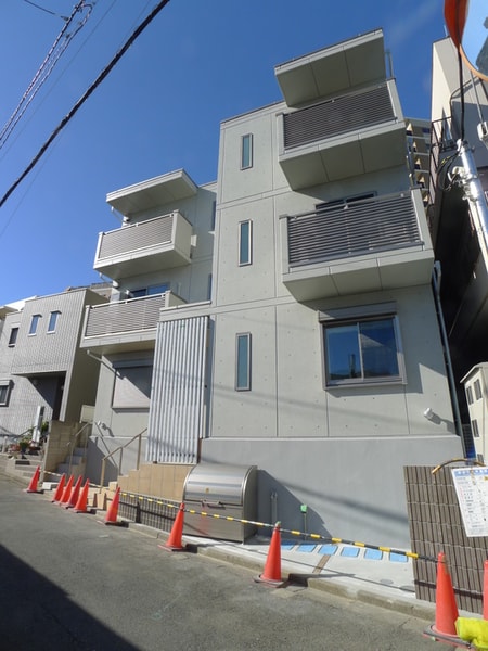 サンハウス外観写真