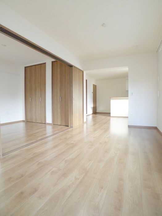 物件内観写真9　(居室)