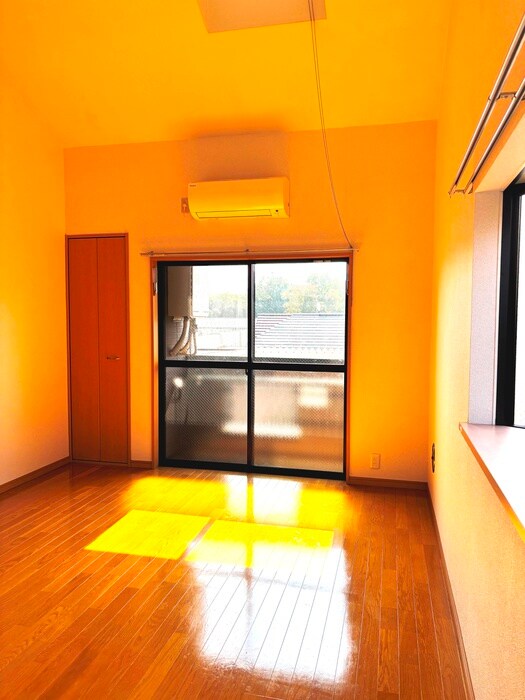 グリ－ンフォレストの居室