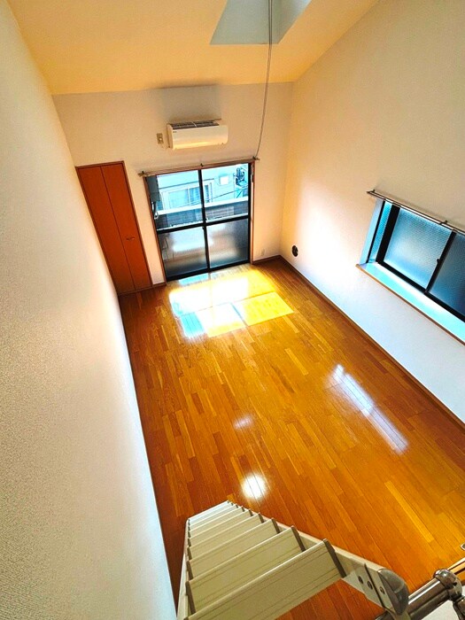 物件内観写真9　(居室)