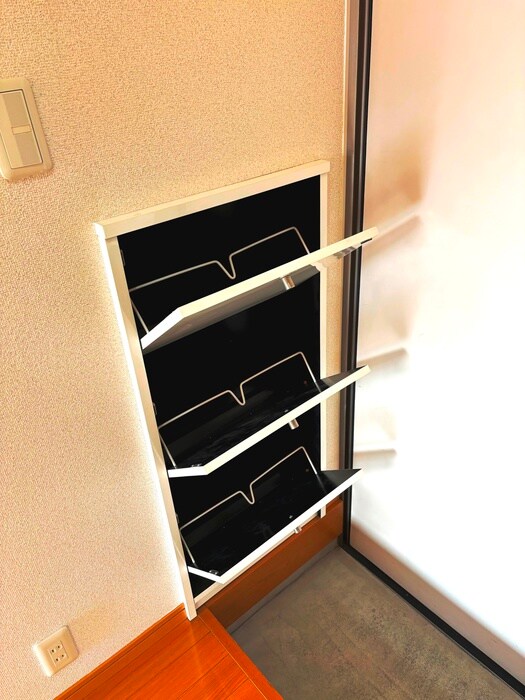 物件内観写真18　(靴箱)