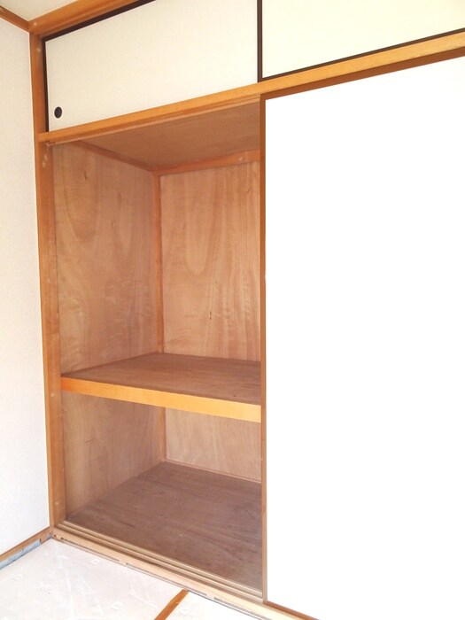 物件内観写真13　(収納)