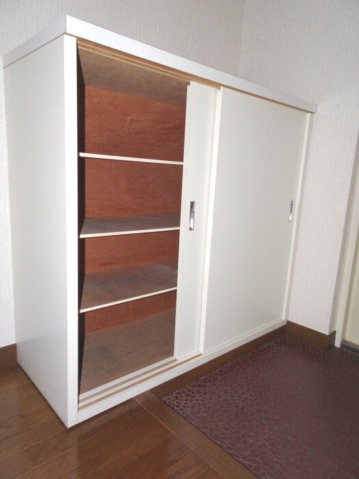 物件内観写真18　(靴箱)