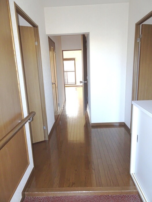 物件内観写真22　(廊下)